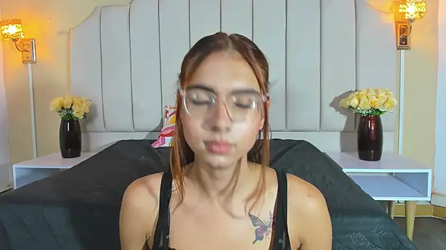 Pertunjukan Kamera Web Sara_saaennz