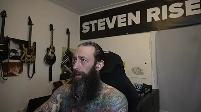 XXX chat uživo modela StevenRiseNYC
