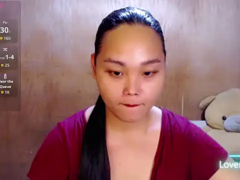 _Lylia Show in webcam