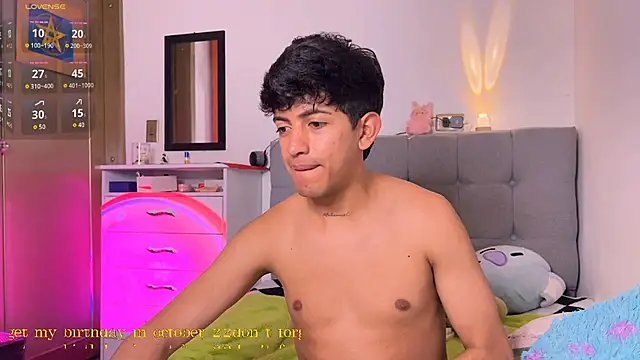 teobuff: απευθείας συνομιλία ΧΧΧ