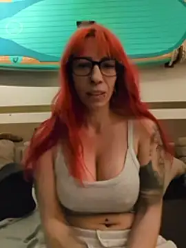 Chat XXX ao vivo de Ruby_Rebel