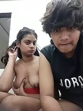Parnika_Singh Show Webcam