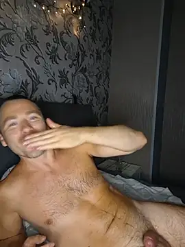AlexanderEvan Live XXX Chat