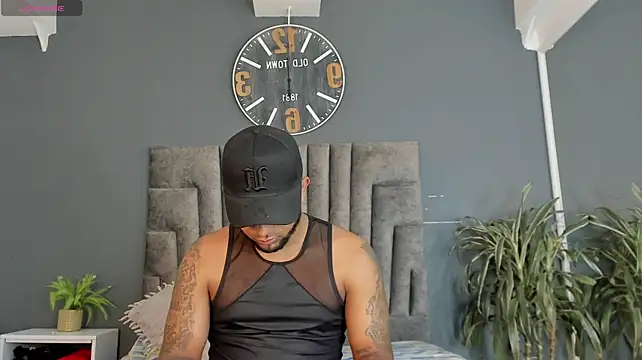 Robin_Rief XXX чат на живо