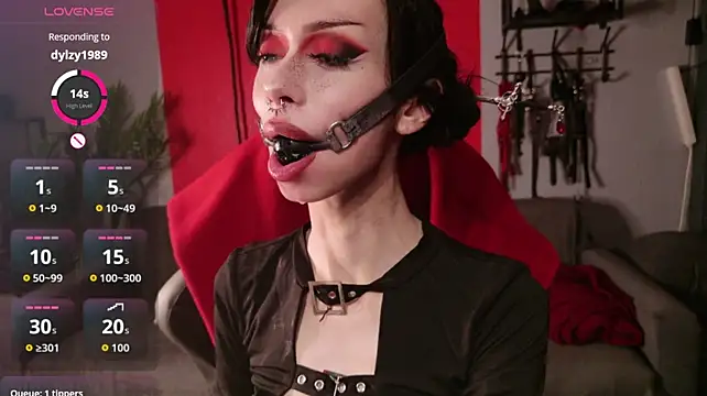 devvilss_toy: απευθείας συνομιλία ΧΧΧ