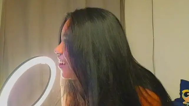 saraapril_ Live XXX-Chat
