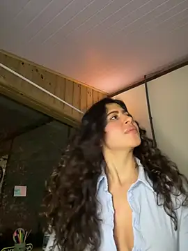 Chat +18 de deusaludovica ao vivo