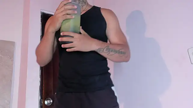 Chirshot_'s Live XXX Chat