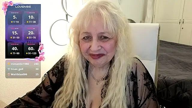 SusiLifeXXX Chat XXX live