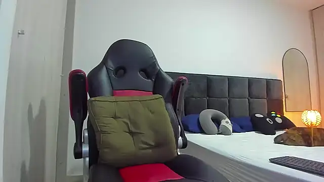 Živý XXX chat Alexander_Martines