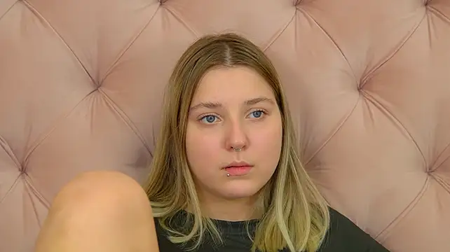 Chat XXX ao vivo de TinnaBurton