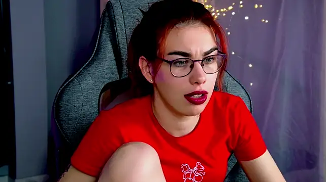 SeraphineDuskryn Live XXX-Chat