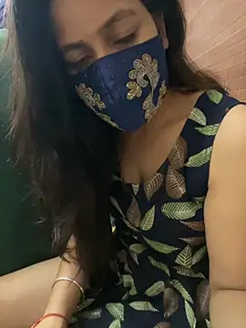 LOVE4GIRL: απευθείας συνομιλία ΧΧΧ