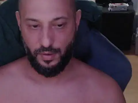 wildcrazy27's Live XXX Chat