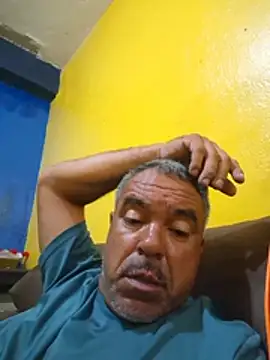 andre12067's Live XXX Chat