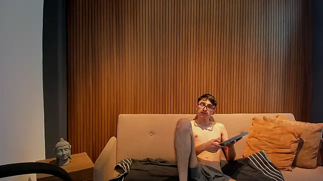 APOLOKING_ Live XXX-Chat