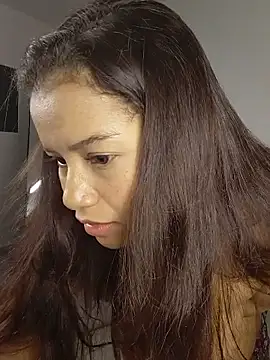 دردشة Loly_marc3 الجنسية المباشرة