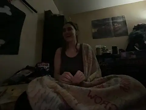 Snowbunnycake_131 webkamerás műsora