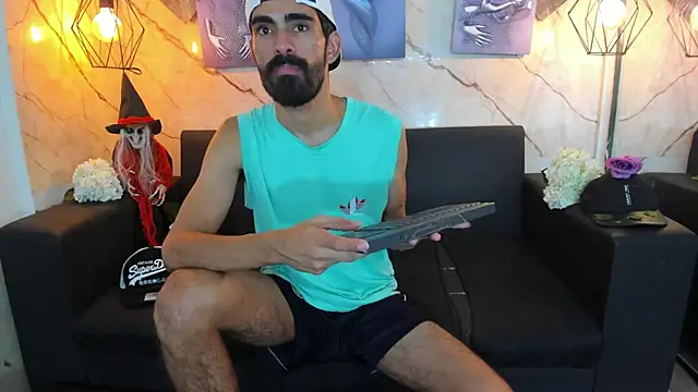 XXX chat uživo modela Andres_Bless