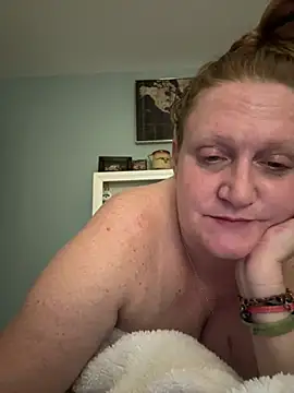 Kellilyn10's Live XXX Chat