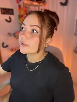 แชท XXX สดของ EmilyBarragan_