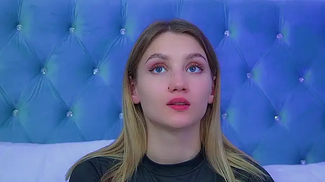StacyEvances XXX чат на живо
