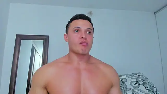 KingLevi01 live XXX chat