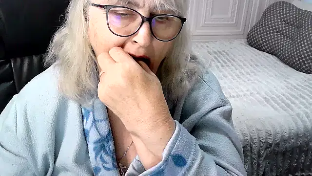 XXX chat uživo modela LolkaAlyss