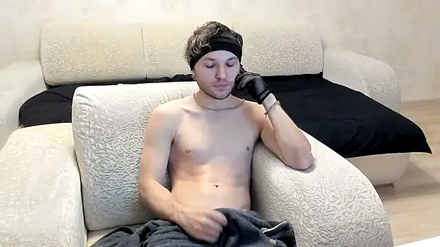 XXX chat uživo modela Moncristar
