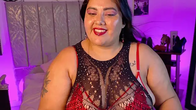 Chat +18 de Isabell_Luxxx ao vivo