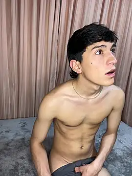 Bryanwild Chat XXX live