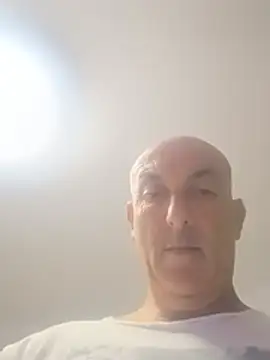 Ge-69 Chat XXX in diretta
