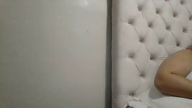 XXX chat uživo modela beautylovess