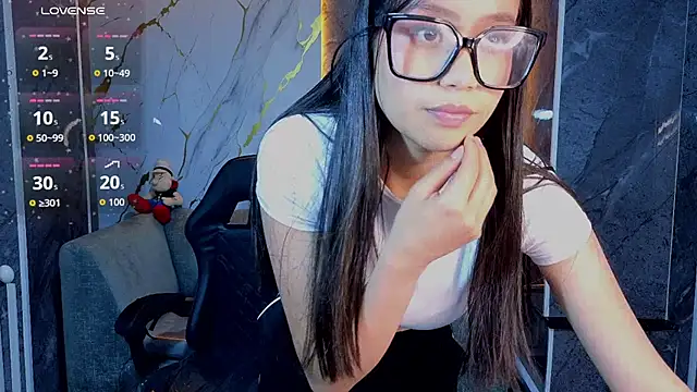 Chatroom XXX en direct de Eimy18_b