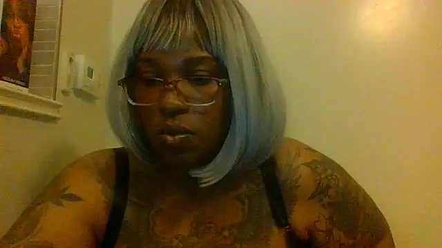 XXX chat uživo modela ShaBrimDaPornstar