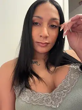 Chat XXX en directo de FerrariFrench