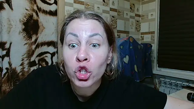 TherestlessKitty Chat XXX in diretta