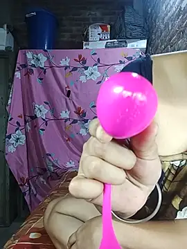 XXX chat uživo modela Aditi0001