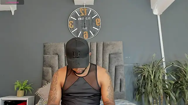 XXX chat uživo modela Robin_Rief
