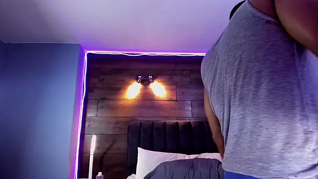 anthonylatynxd Show Webcam