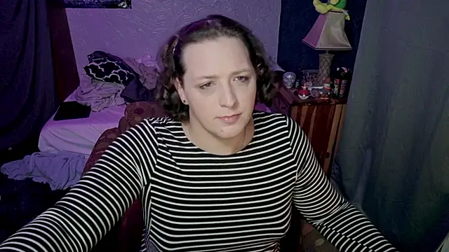 צ'אט XXX בשידור חי של Abagail_soft