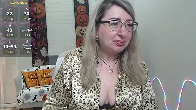 Chat XXX en directo de KKMimiKK