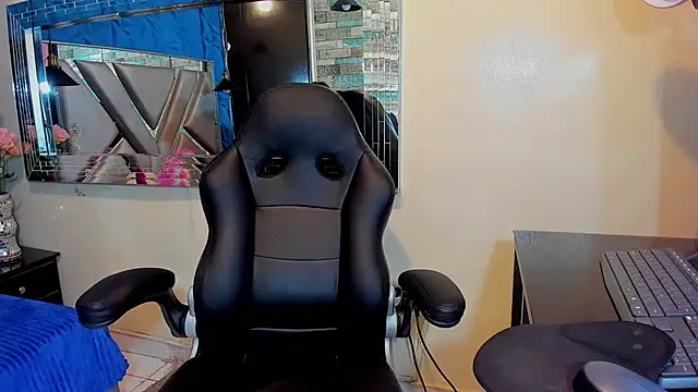 Živý XXX chat Mr_Dylan1