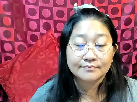 CHUBBY_ANGEL09's Live XXX Chat