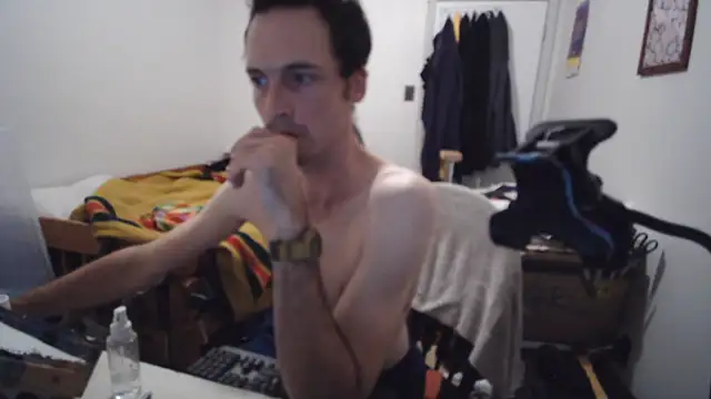 Chat XXX en directo de JohnnyMoves