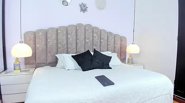 Channel_sofia's Live XXX Chat