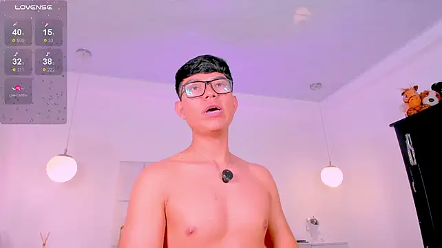 CodyTwink Chat XXX live