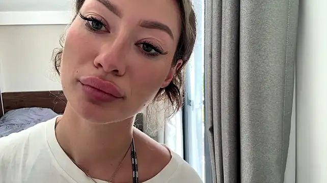 AngelynFusi's Live XXX Chat