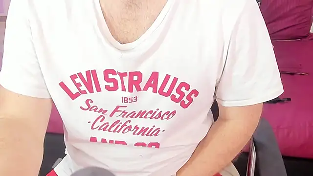 XXX chat uživo modela michacosio