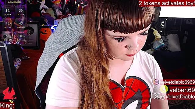 VelvetDiablo's Live XXX Chat